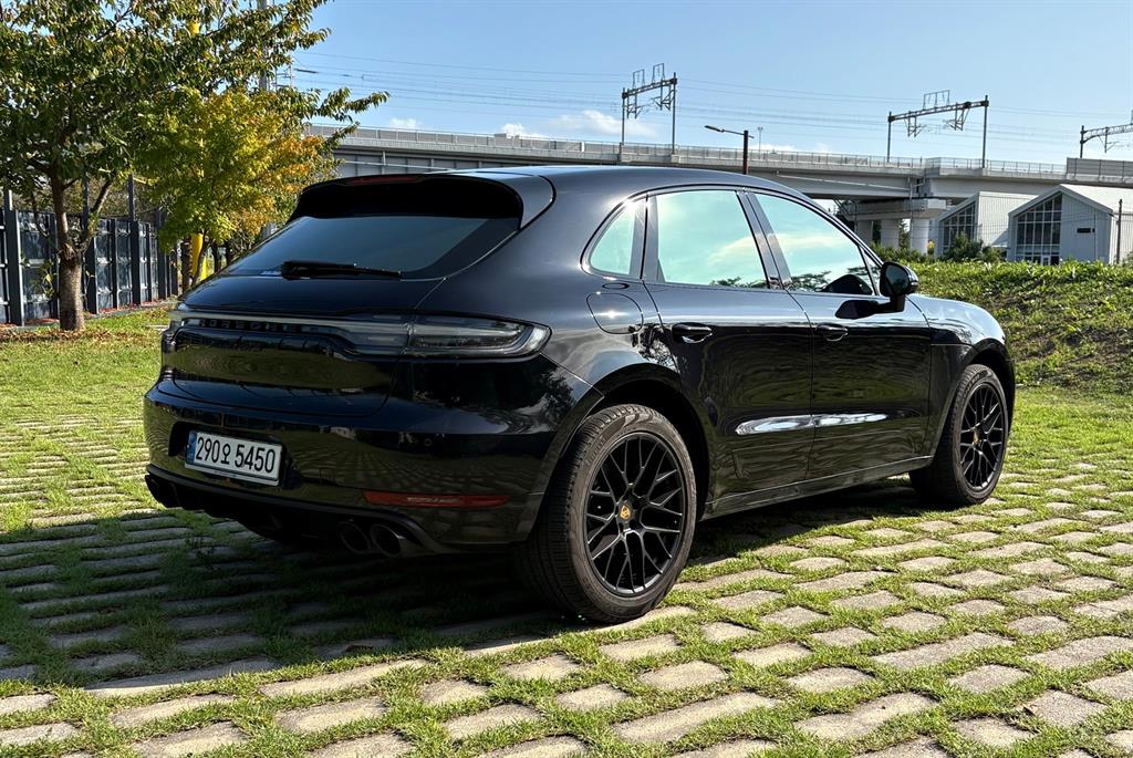 Porsche Macan - Vista 8