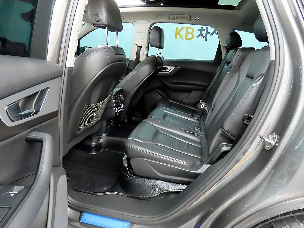 Audi Q7 - Vista 6