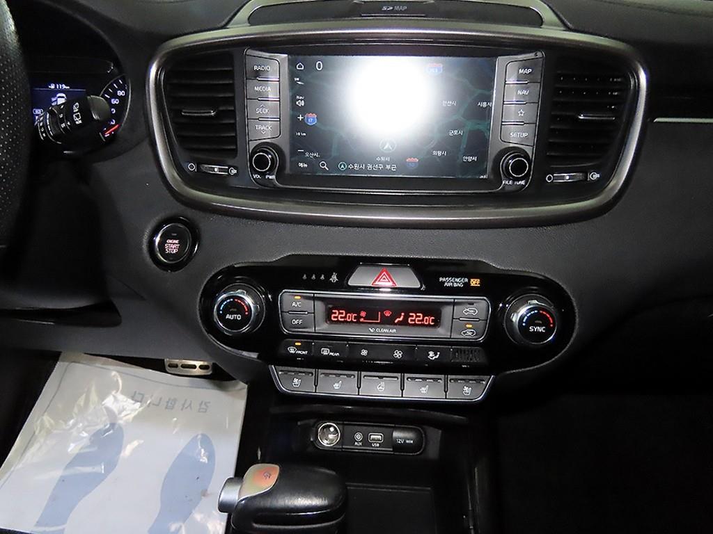KIA Sorento - Vista 11