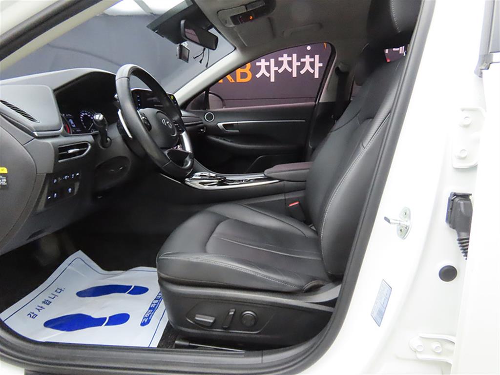 HYUNDAI Sonata - Vista 5