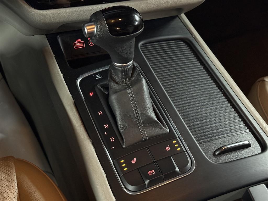 KIA Carnival 2015 Plateado - Importación desde Corea - HF Imports Iquique - Foto 16