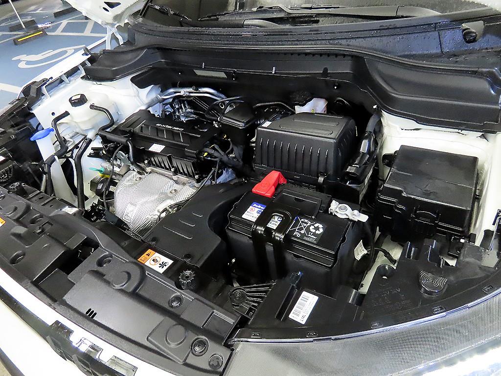 Ssangyong Tivoli 2025 Blanco - Importación desde Corea - HF Imports Iquique - Foto 19