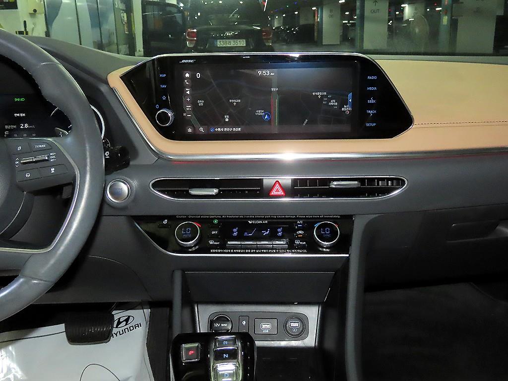 HYUNDAI Sonata - Vista 11