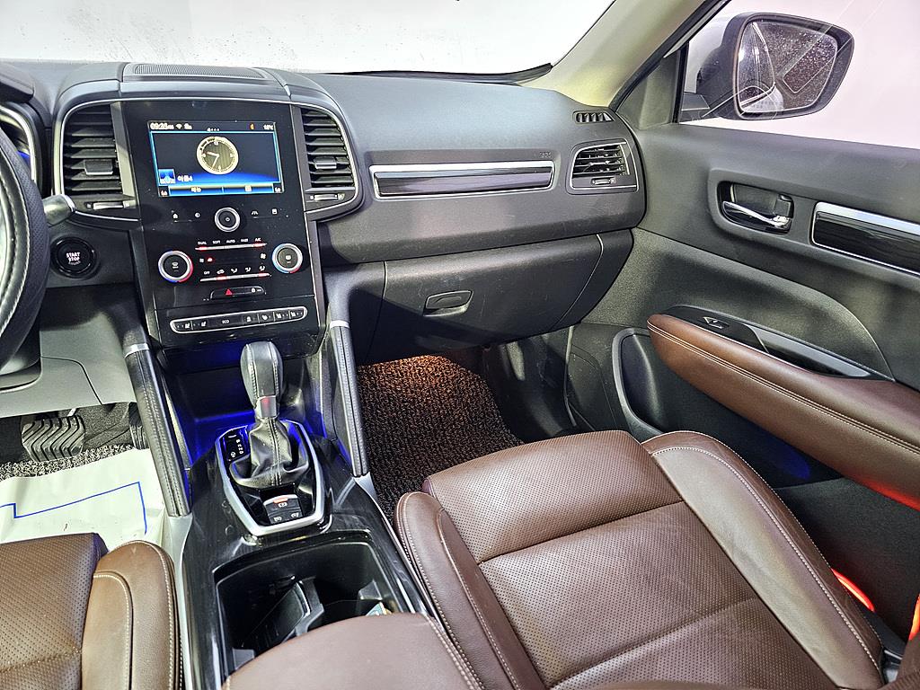 SAMSUNG QM6 - Vista 10