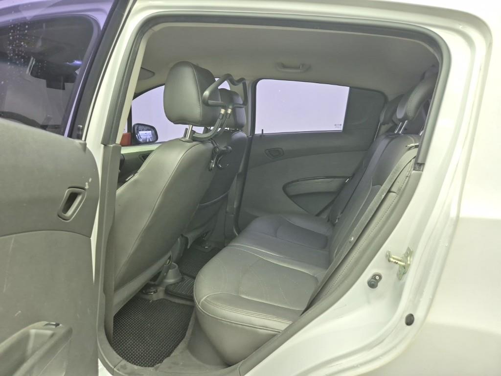 Chevrolet Spark - Vista 12