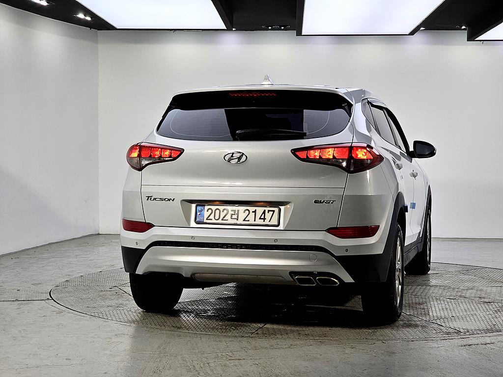 HYUNDAI Tucson - Vista 3