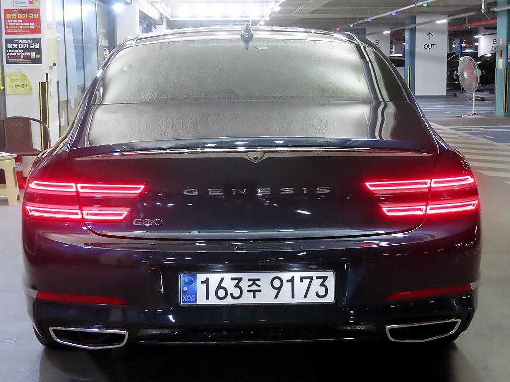 Genesis G80 - Vista 5