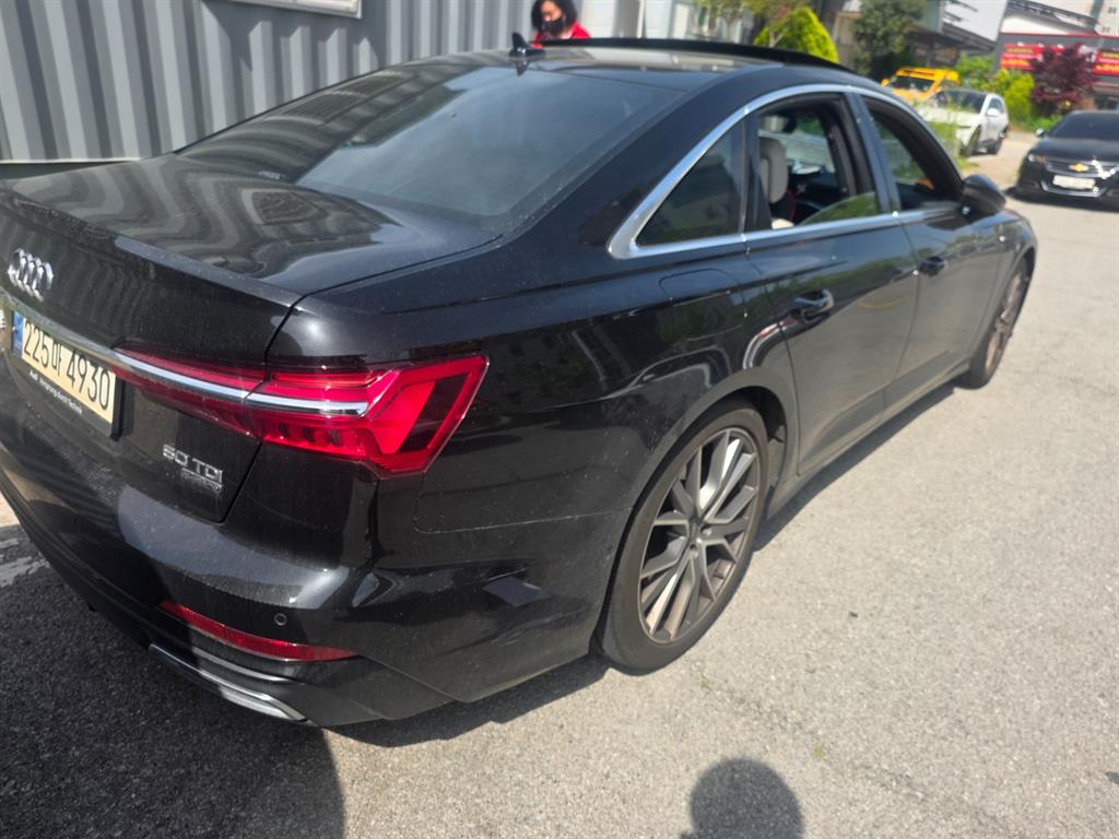 Audi A6 - Vista 6