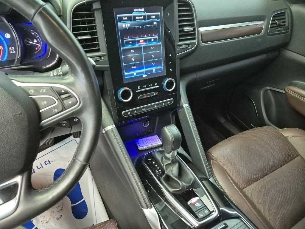 SAMSUNG QM6 - Vista 10