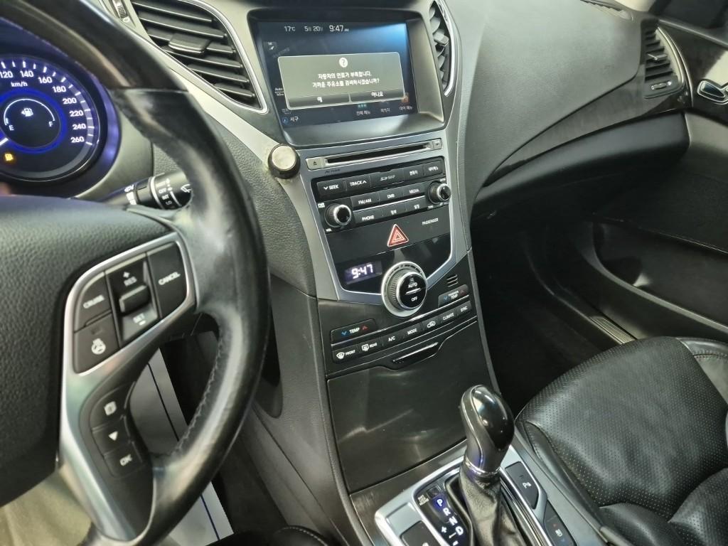 HYUNDAI Grandeur - Vista 8