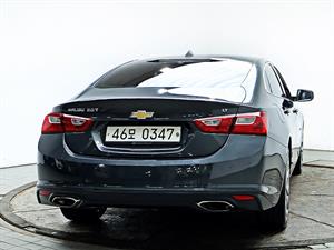 Chevrolet Malibu - Vista 6