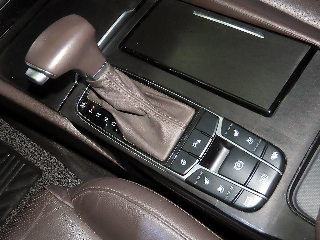 KIA K7 - Vista 12