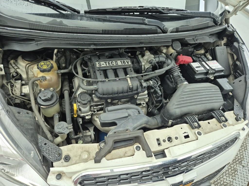 Chevrolet Spark - Vista 6