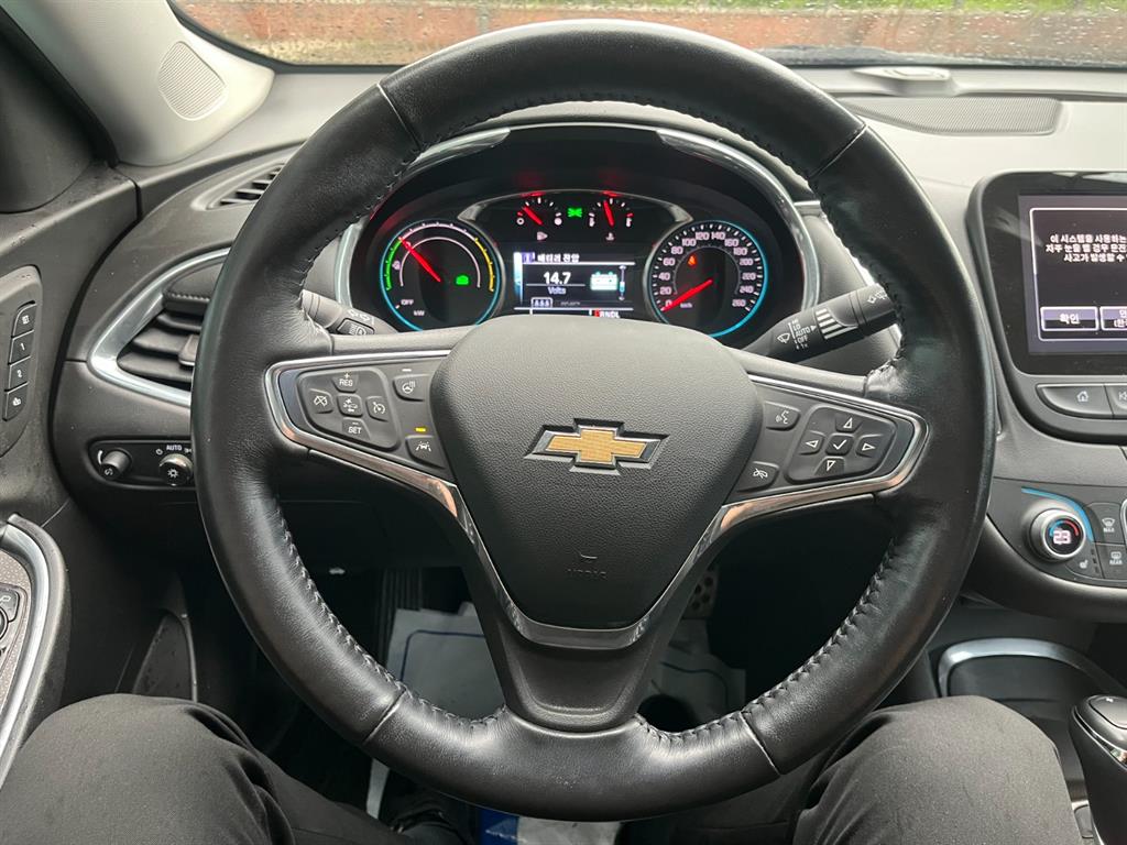 Chevrolet Malibu 2017 Gris - Importación desde Corea - HF Imports Iquique - Foto 13
