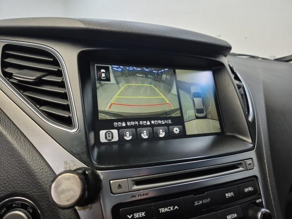 HYUNDAI Grandeur - Vista 12