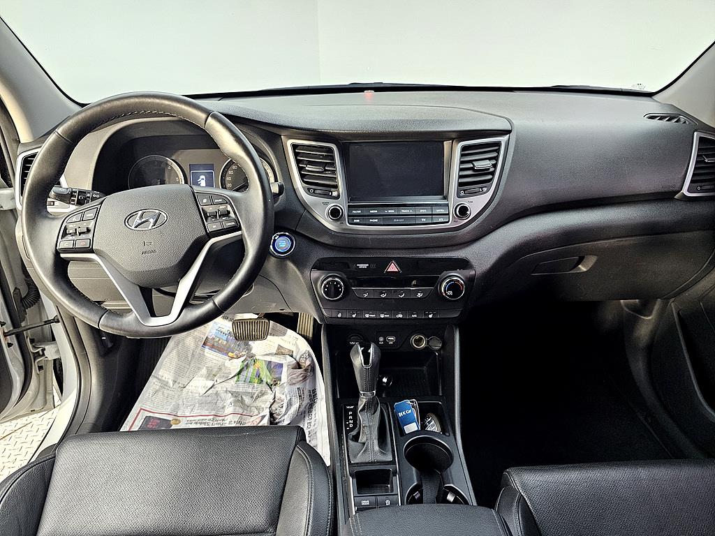 HYUNDAI Tucson - Vista 5