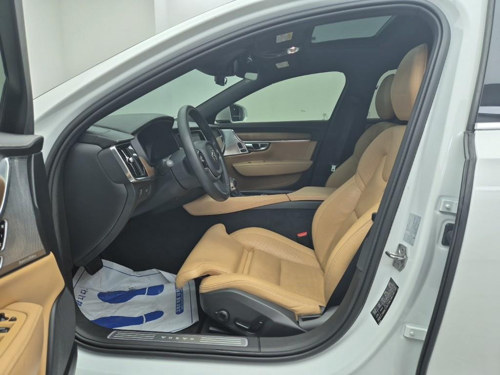 Volvo S90 - Vista 11