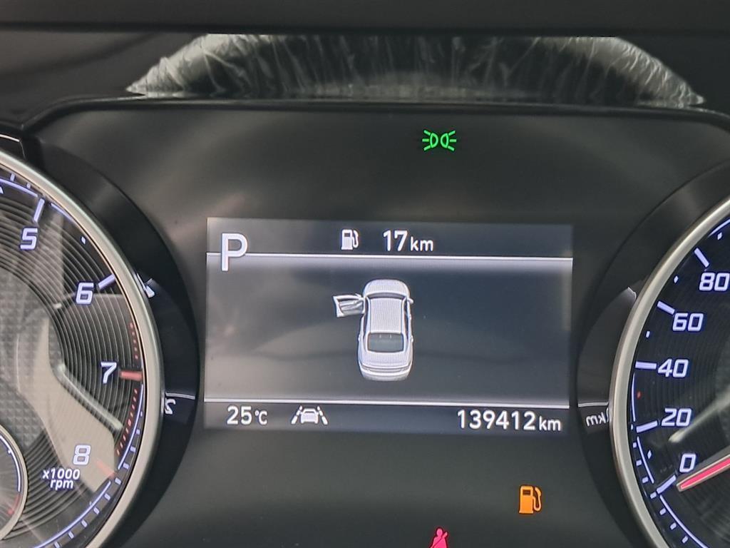 HYUNDAI Grandeur - Vista 8