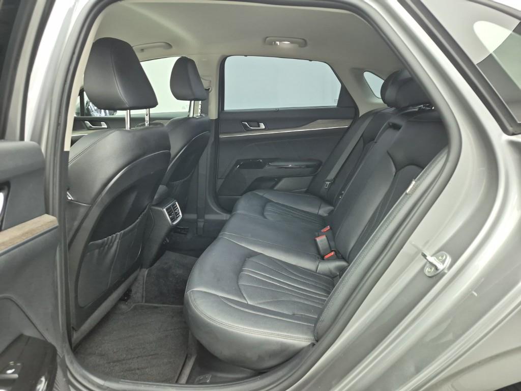 KIA K5 - Vista 12