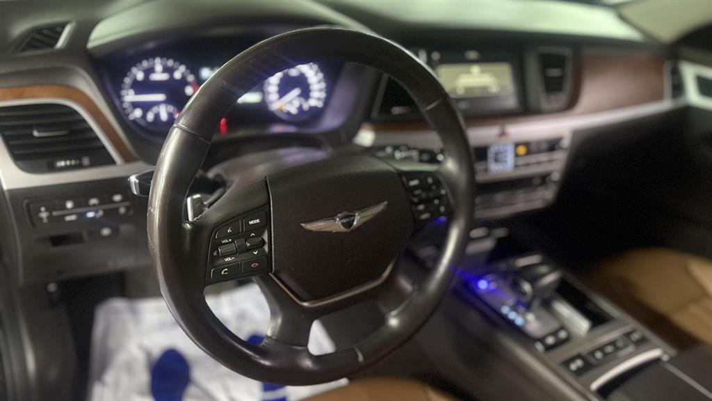 Genesis G80 - Vista 6