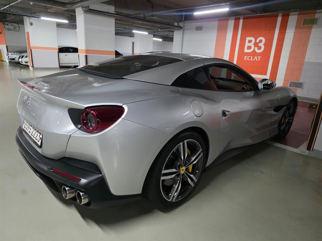 Ferrari Portofino - Vista 5