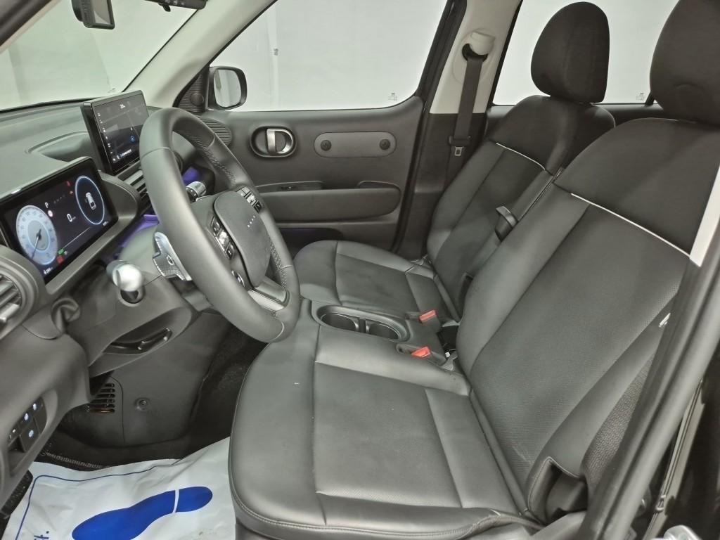 HYUNDAI Casper - Vista 11