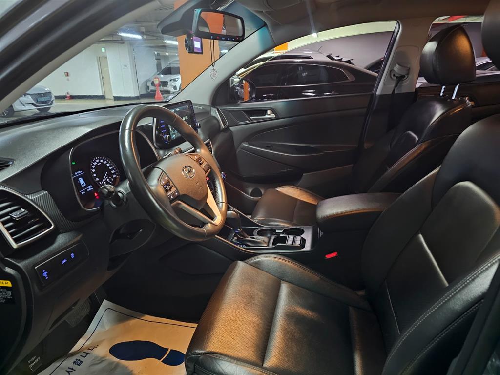 HYUNDAI Tucson - Vista 11