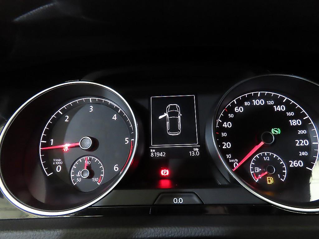 Volkswagen Golf - Vista 9