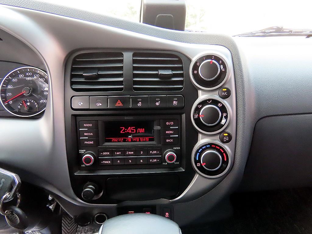 Small Truck Normal Box(Low Deck) 2025 Blanco - Importación desde Corea - HF Imports Iquique - Foto 14