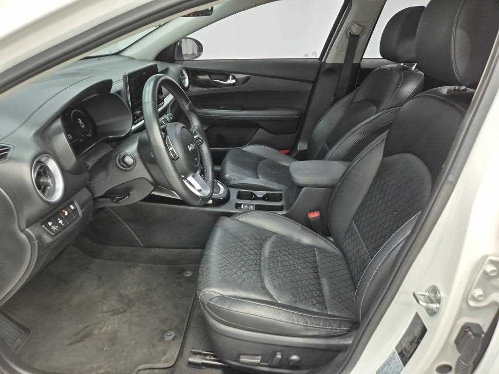KIA K3 - Vista 11