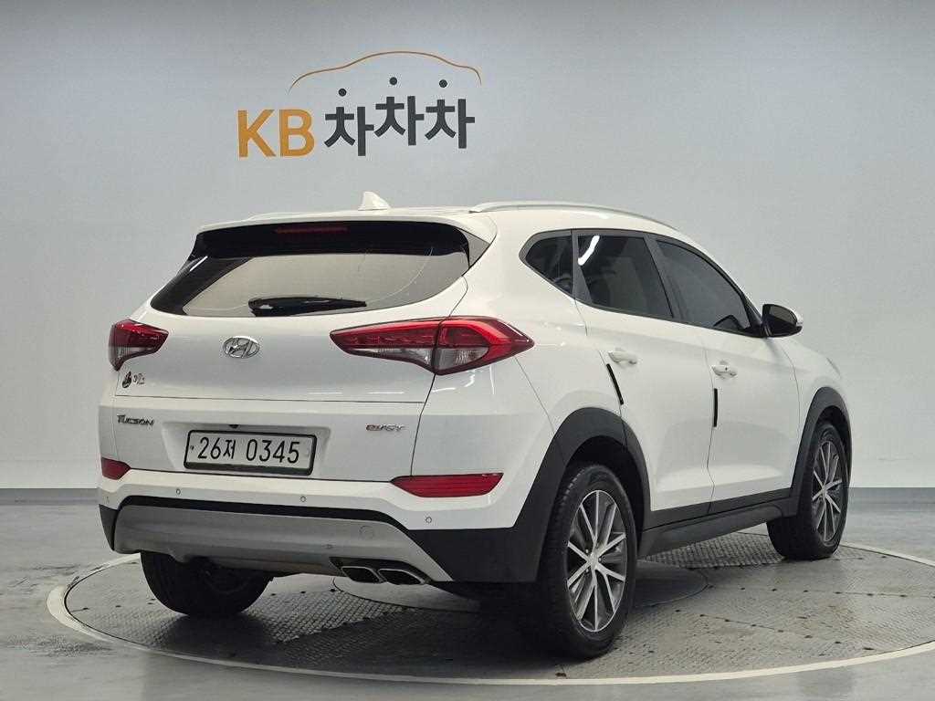 HYUNDAI Tucson - Vista 3
