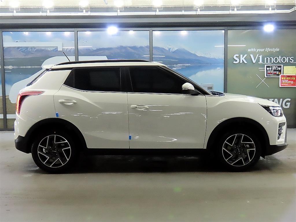 Ssangyong Tivoli - Vista 3