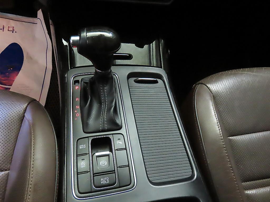 KIA Sorento - Vista 12