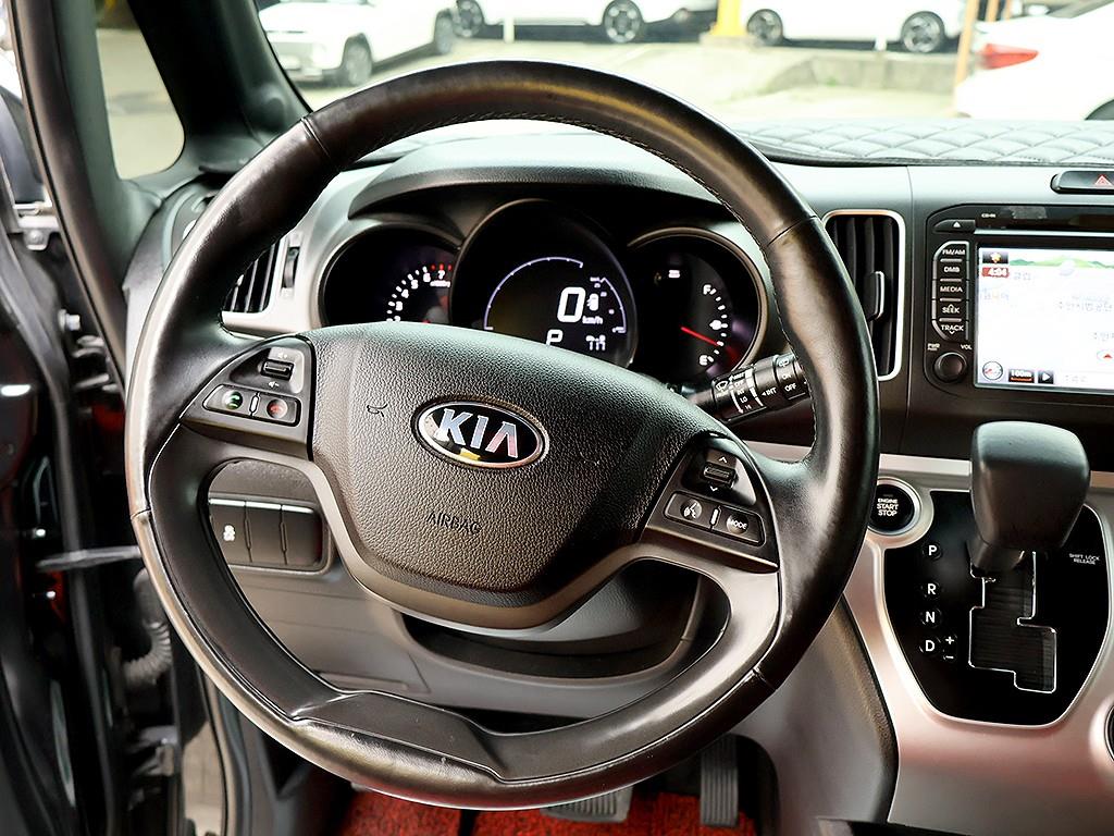 KIA Ray 2017 Negro - Importación desde Corea - HF Imports Iquique - Foto 8