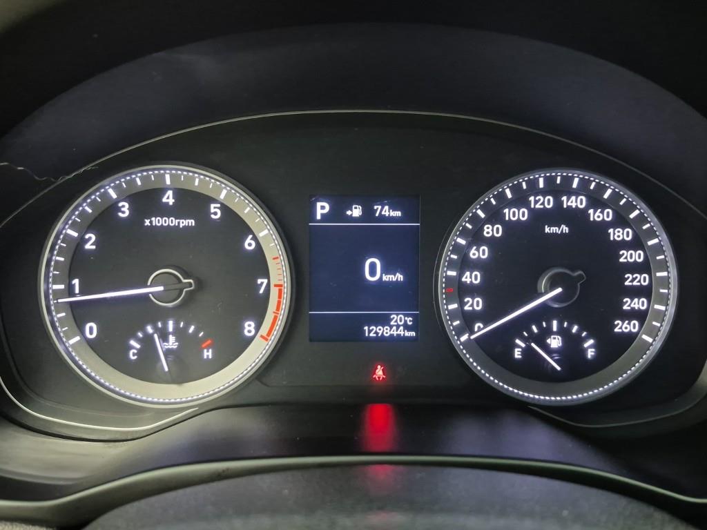 HYUNDAI Grandeur - Vista 7
