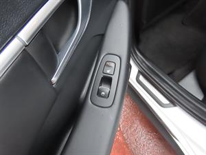 HYUNDAI Sonata - Vista 12