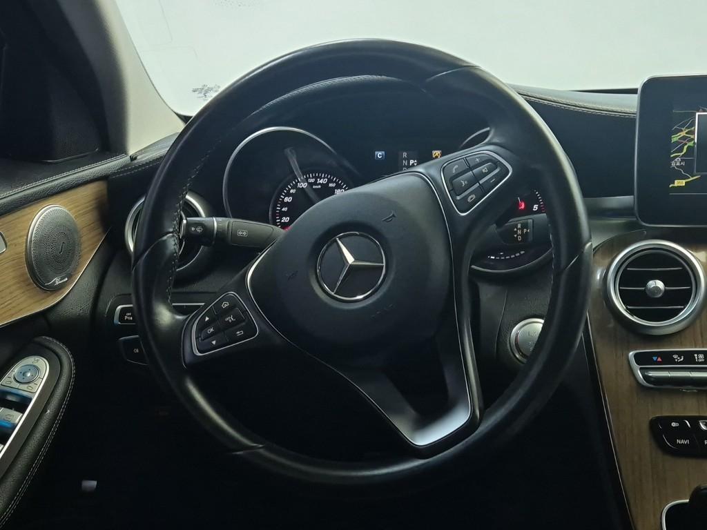 Mercedes Benz C Class - Vista 9