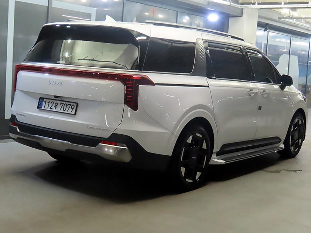 KIA Carnival - Vista 4