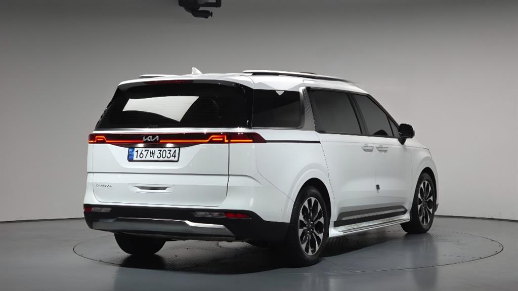 KIA Carnival - Vista 2