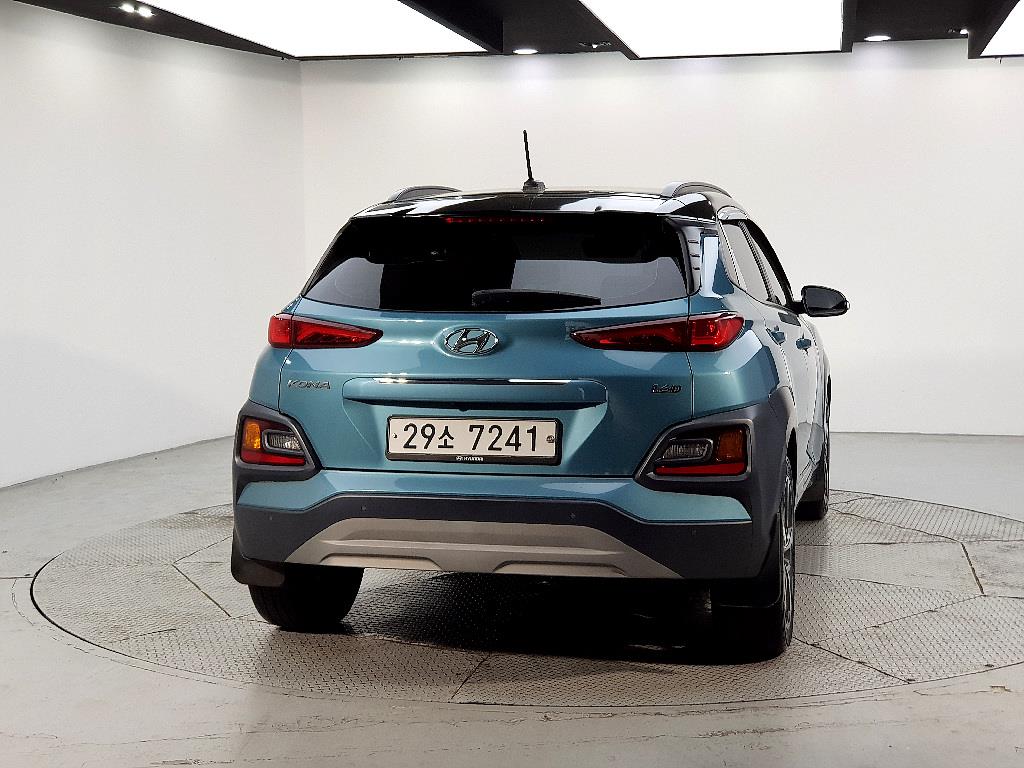 HYUNDAI Kona - Vista 3