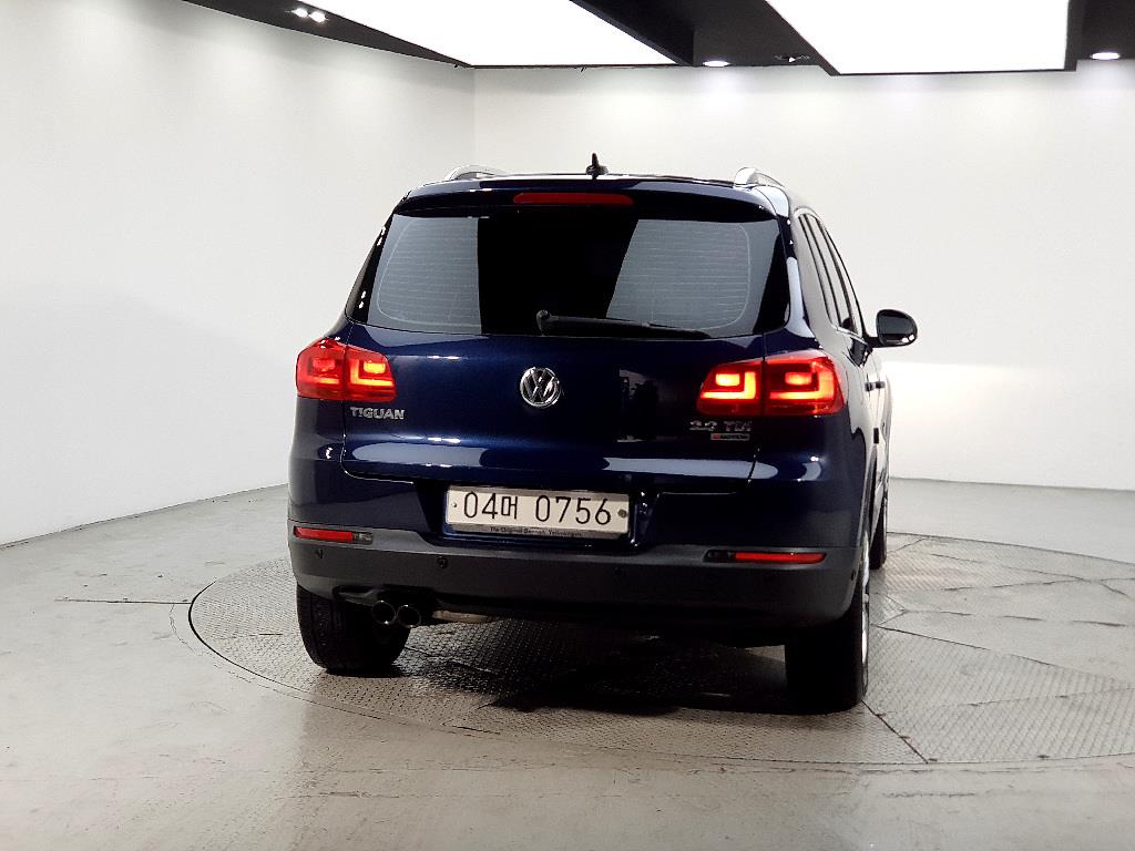 Volkswagen Tiguan - Vista 3