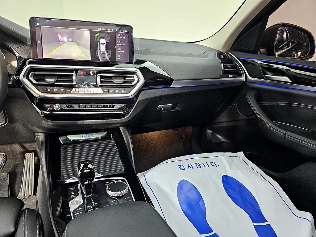 BMW X4 - Vista 10