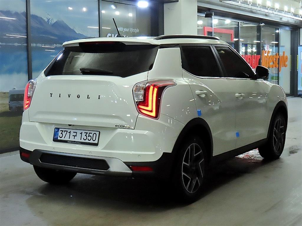 Ssangyong Tivoli - Vista 4