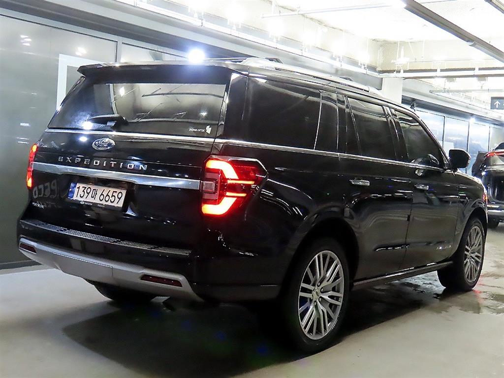 Ford Expedition - Vista 4