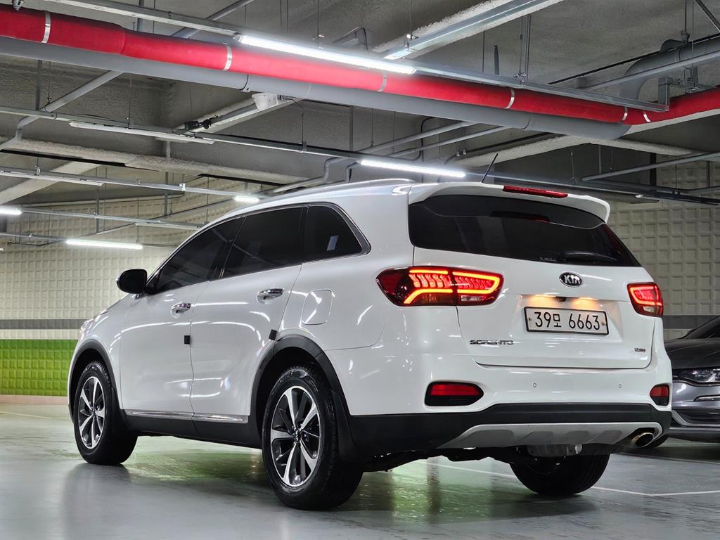 KIA Sorento - Vista 3