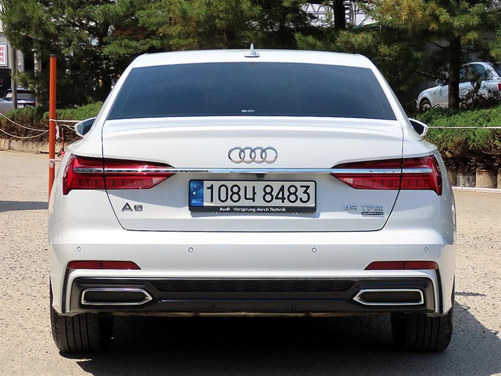 Audi A6 - Vista 4