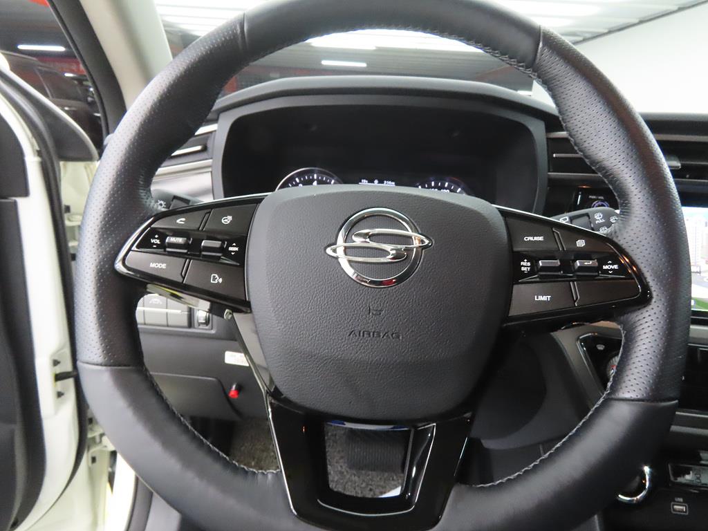 Ssangyong Korando - Vista 8