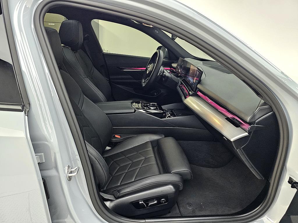 BMW 5 Series - Vista 11