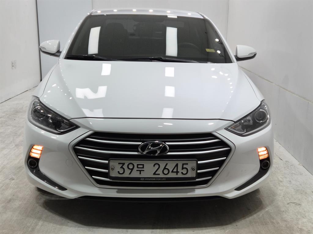 HYUNDAI Avante 2017 - Importación desde Corea - HF Imports Iquique - Foto 1
