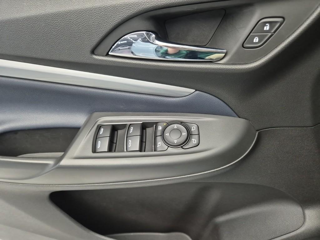 Chevrolet Bolt 2023 Gris - Importación desde Corea - HF Imports Iquique - Foto 18